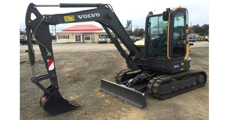 Inchirieri miniexcavatoare